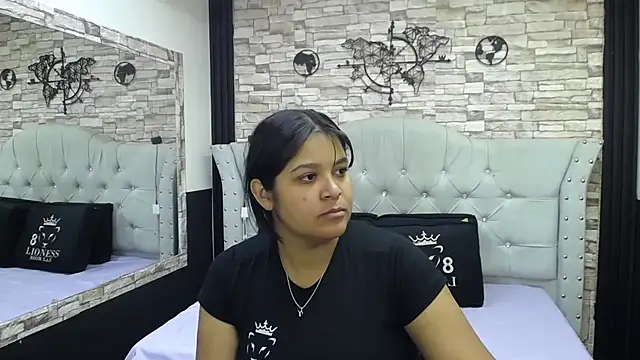 Snapshot of sia_cavad chatting on September 16, 2025, 12:39 pm sia cavad online show from September 16, 2025, 12:39 pm