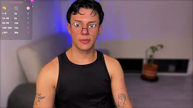 Snapshot of Alexxblue chatting on March 3, 2026, 2:39 am Alexxblue online show from March 3, 2026, 2:39 am