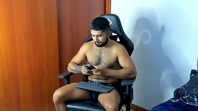 ethaanjones online show from January 10, 2026, 9:52 pm