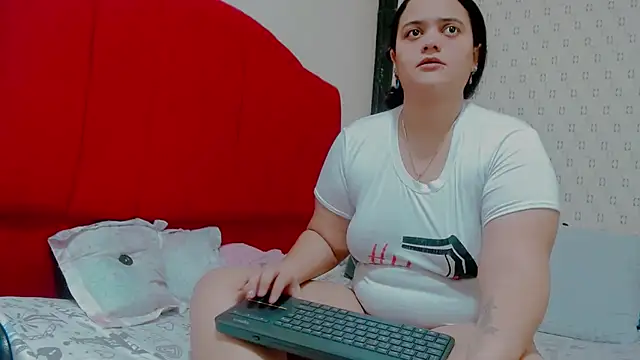 brunnette hot online show from January 31, 2025, 11:03 am