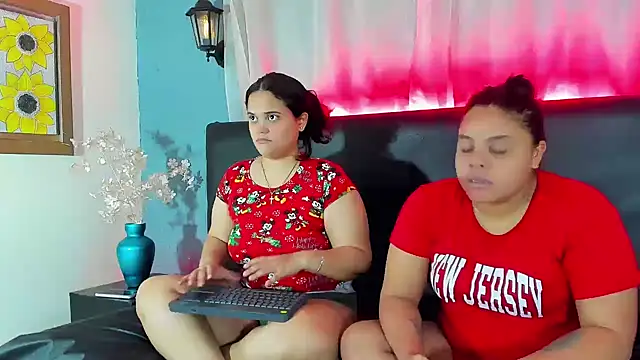 brunnette hot online show from February 23, 2025, 11:00 am