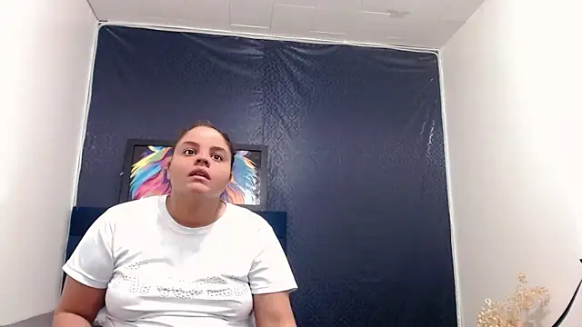 brunnette hot online show from February 25, 2025, 11:19 am