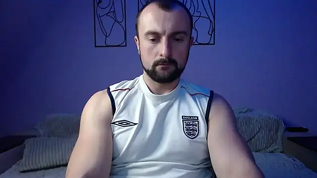 brindlefly6969 online show from December 12, 2024, 12:33 pm