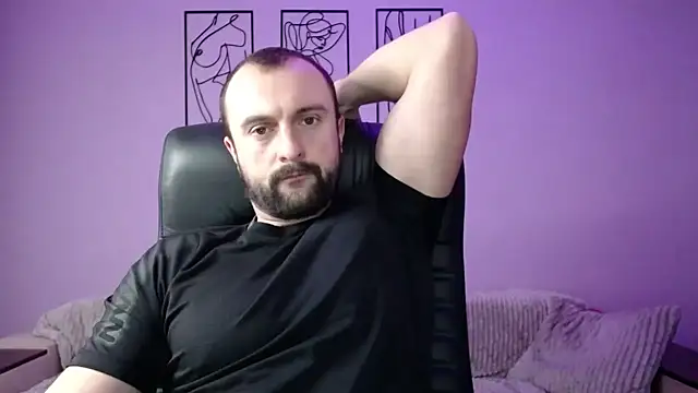 brindlefly6969 online show from January 17, 2025, 11:27 am