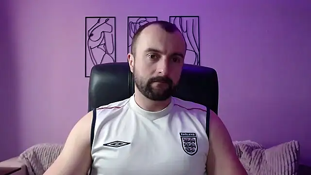 brindlefly6969 online show from February 14, 2025, 11:31 am