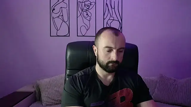 brindlefly6969 online show from October 8, 2025, 10:35 am