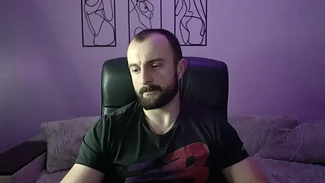 brindlefly6969 online show from November 13, 2025, 2:49 pm