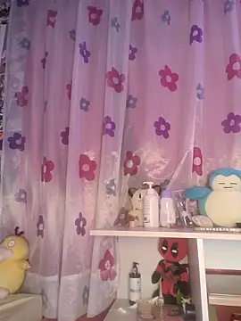 bonnie moon online show from September 30, 2025, 4:06 am