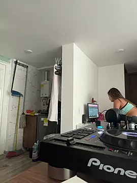 Snapshot of pamell_col chatting on October 26, 2025, 7:09 pm pamell col online show from October 26, 2025, 7:09 pm