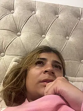 Snapshot of pamell_col chatting on November 1, 2025, 2:35 am pamell col online show from November 1, 2025, 2:35 am