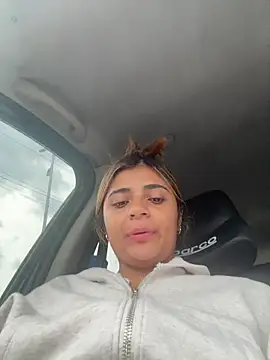 Snapshot of pamell_col chatting on November 5, 2025, 7:47 pm pamell col online show from November 5, 2025, 7:47 pm