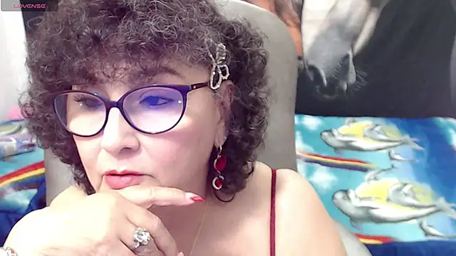 Snapshot of cataleya_mom chatting on February 21, 2025, 11:54 pm cataleya mom online show from February 21, 2025, 11:54 pm