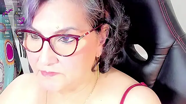 Snapshot of cataleya_mom chatting on September 18, 2025, 3:19 am cataleya mom online show from September 18, 2025, 3:19 am