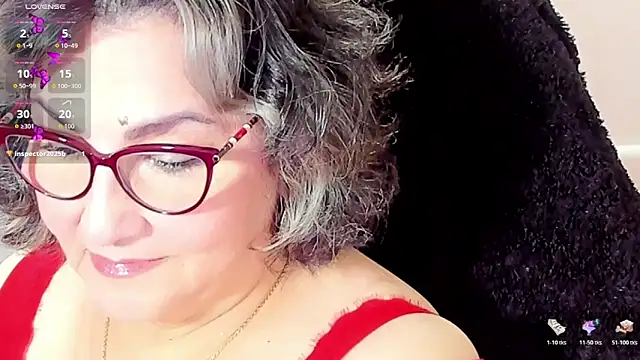 cataleya mom online show from November 21, 2025, 3:16 am