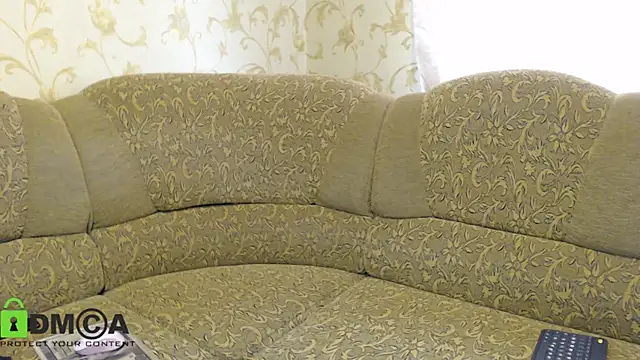 Snapshot of Eyes_Angel chatting on February 11, 2025, 1:09 pm Eyes Angel online show from February 11, 2025, 1:09 pm