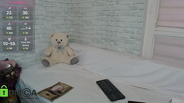 Snapshot of Eyes_Angel chatting on March 4, 2025, 4:41 pm Eyes Angel online show from March 4, 2025, 4:41 pm