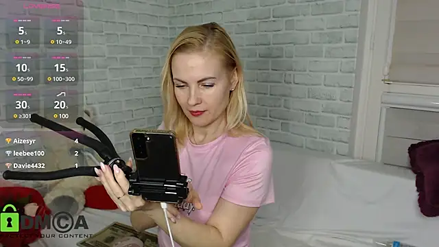 Snapshot of Eyes_Angel chatting on March 15, 2025, 12:04 am Eyes Angel online show from March 15, 2025, 12:04 am