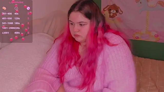 Freakcute  online show from March 5, 2025, 10:21 pm