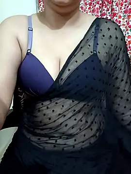 Priya Boudi online show from November 2, 2025, 2:14 am