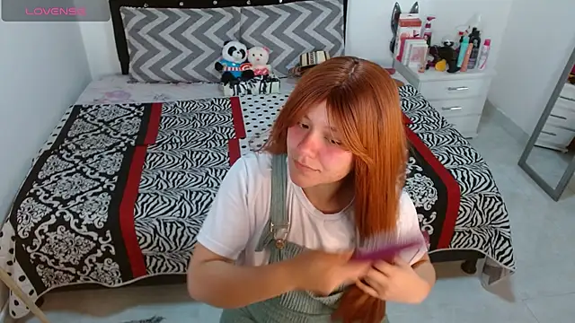 soniafuckboobs online show from November 11, 2025, 12:27 pm