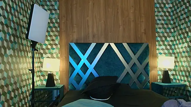 Michael magno online show from October 11, 2025, 12:58 pm