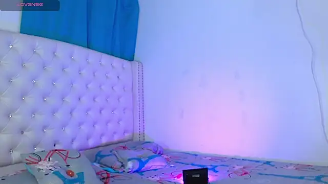 Alexa priincess online show from October 30, 2025, 4:19 pm