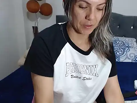 Chantal hott online show from December 18, 2024, 3:04 am