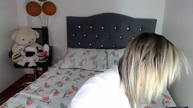 Chantal hott online show from March 14, 2026, 9:20 pm