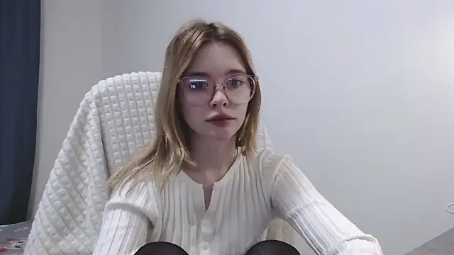 Snapshot of Sataobby chatting on December 10, 2024, 2:06 pm Sataobby online show from December 10, 2024, 2:06 pm