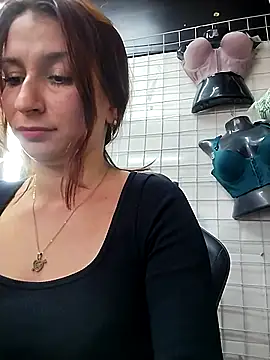 Paula382023 online show from March 18, 2025, 6:37 pm