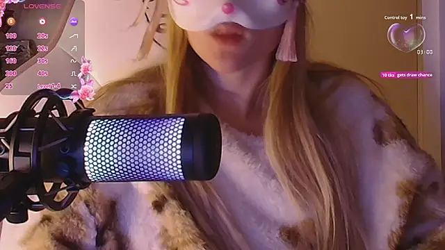 Snapshot of Sydney_Swan chatting on October 24, 2025, 2:30 am Sydney Swan online show from October 24, 2025, 2:30 am