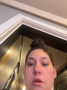 Snapshot of kaytasticcg chatting on April 2, 2026, 10:51 pm kaytasticcg online show from April 2, 2026, 10:51 pm