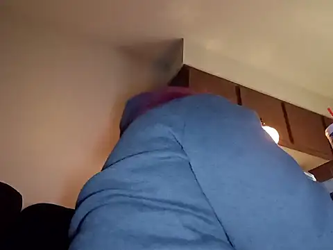 EXOTICLEXXXI online show from February 1, 2026, 6:56 am