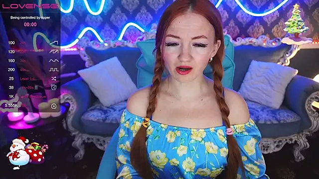 Marina Mur  online show from January 22, 2025, 8:06 pm