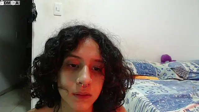 AlinaWoolf  online show from February 20, 2026, 6:26 am