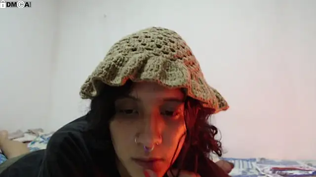 AlinaWoolf  online show from March 1, 2026, 4:25 am