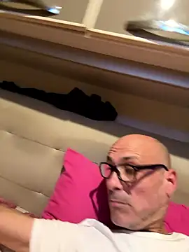 gigetto1977 online show from January 6, 2026, 3:05 pm