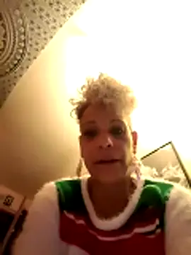 CeceilaMoon online show from December 23, 2025, 3:37 am