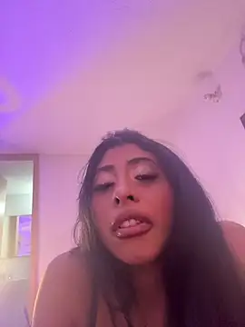 canela 10 online show from October 21, 2025, 3:07 am