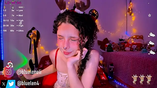 Snapshot of bluelen chatting on December 17, 2024, 1:49 pm bluelen online show from December 17, 2024, 1:49 pm