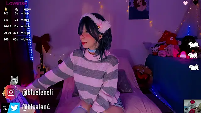 Snapshot of bluelen chatting on February 21, 2025, 12:06 pm bluelen online show from February 21, 2025, 12:06 pm