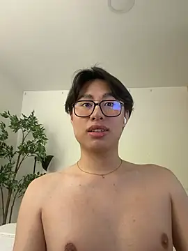 SrLuis18 online show from June 12, 2026, 9:46 pm