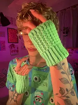 lyamthommpson online show from February 22, 2026, 3:18 am