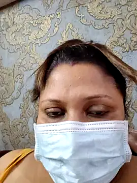 kunjan789 online show from December 4, 2025, 6:05 pm