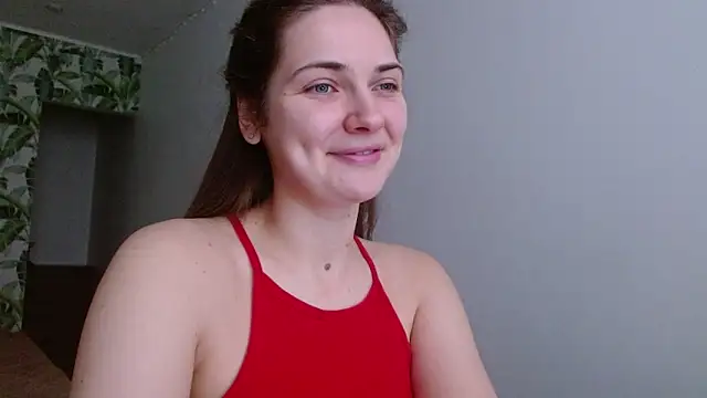 Snapshot of Olivia_shine chatting on January 20, 2025, 5:26 am Olivia shine online show from January 20, 2025, 5:26 am