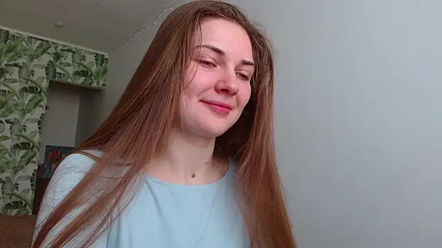 Snapshot of Olivia_shine chatting on February 28, 2025, 5:26 am Olivia shine online show from February 28, 2025, 5:26 am