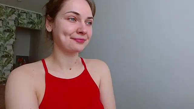 Snapshot of Olivia_shine chatting on March 6, 2025, 5:24 am Olivia shine online show from March 6, 2025, 5:24 am