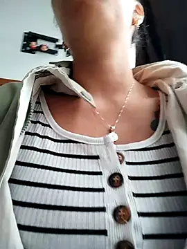 Emily Wane online show from October 7, 2025, 3:20 pm