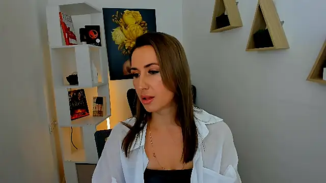 Snapshot of PassionGlow chatting on September 29, 2025, 7:51 pm PassionGlow online show from September 29, 2025, 7:51 pm