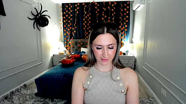 Snapshot of PassionGlow chatting on October 23, 2025, 7:34 pm PassionGlow online show from October 23, 2025, 7:34 pm